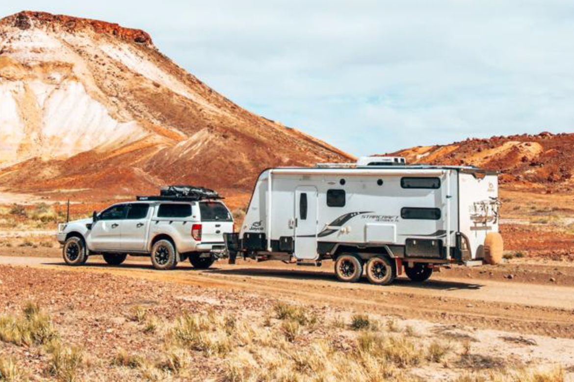 Hit the road in a new caravan, motorhome or camper + 4WD 